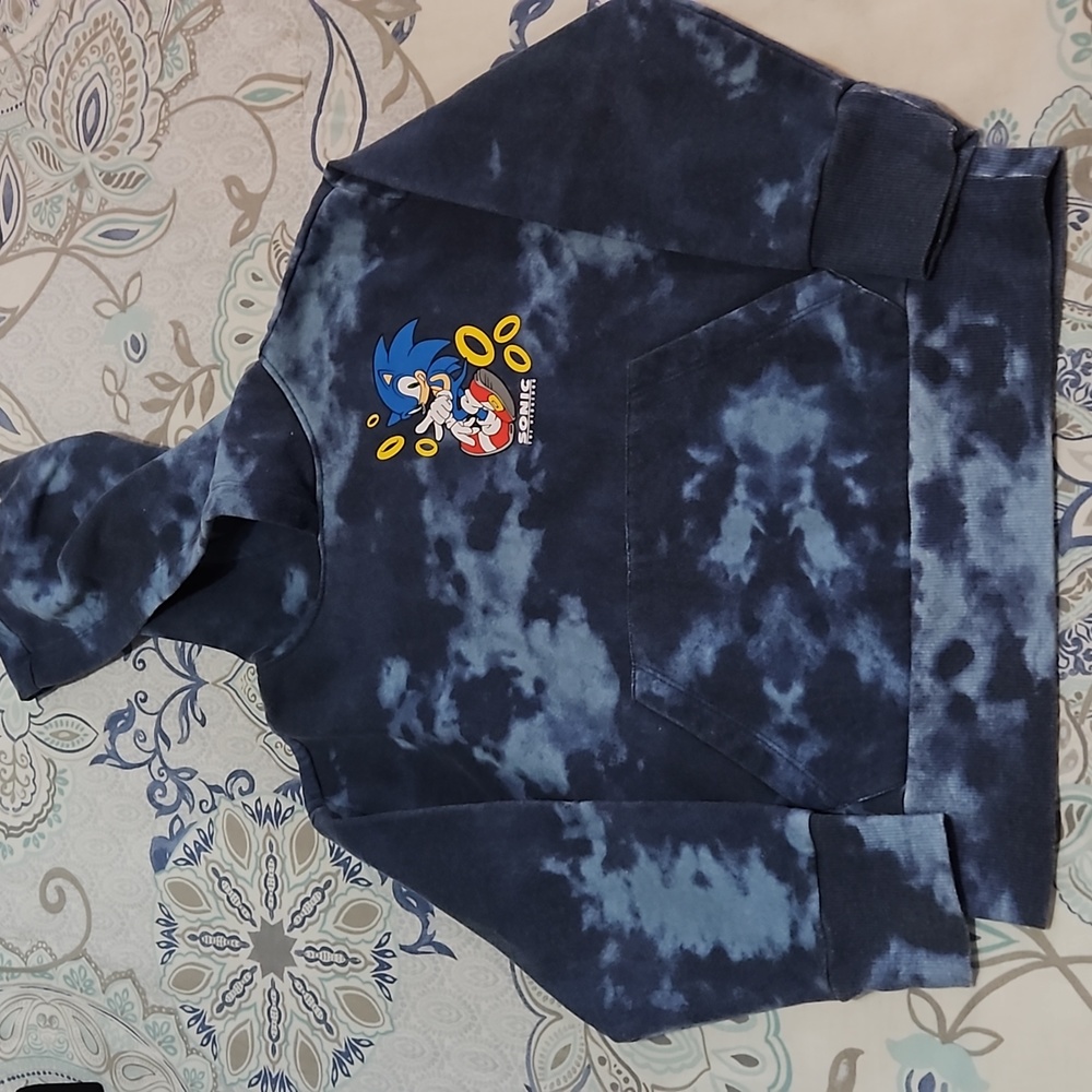 Boys Old Navy Sonic hooded sweatshirt